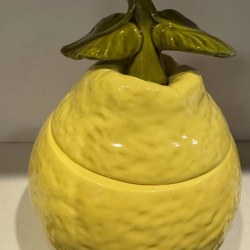 Yellow Lemon cookie Jar
